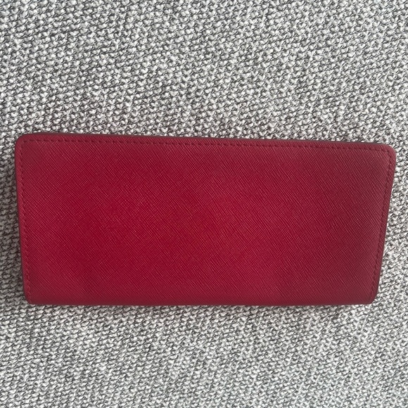 Michael Kors Red Wallet with Gold Hardware - Picture 4 of 16
